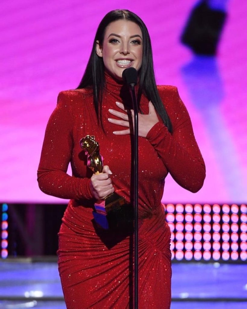 Angela White 3 x AVN Female performer